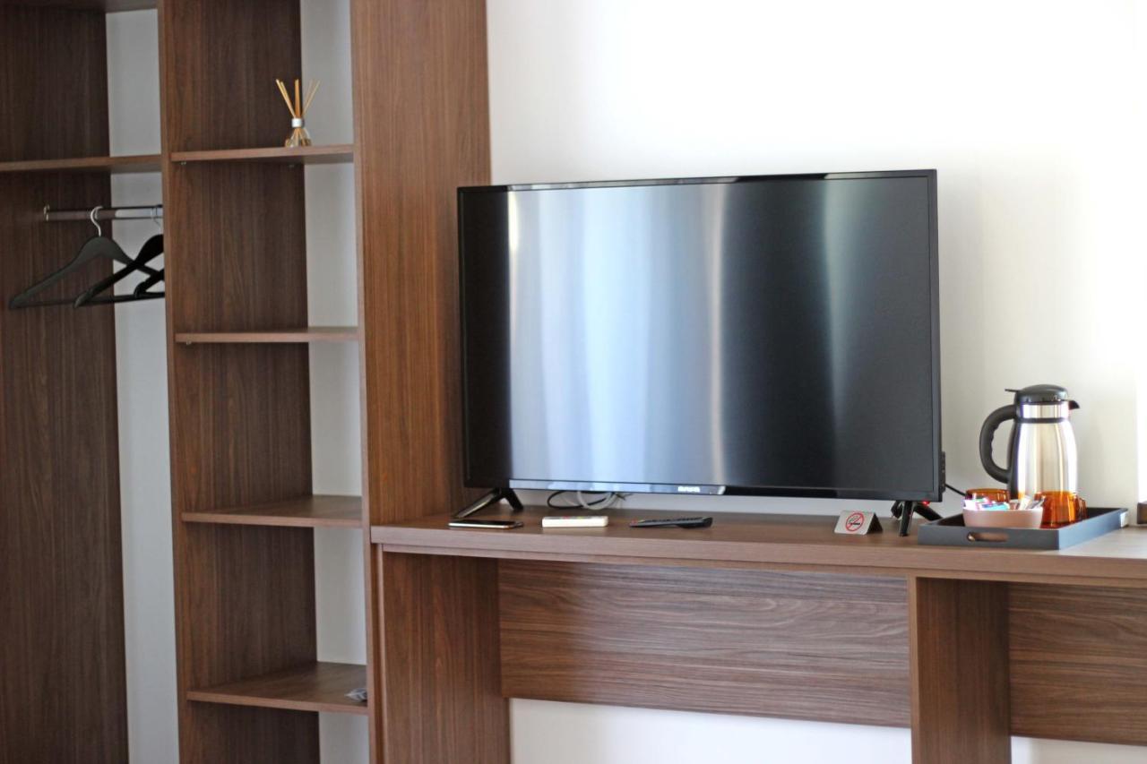 Pensiunea Casa Iorgovanul Urseni Mosnita Noua Esterno foto