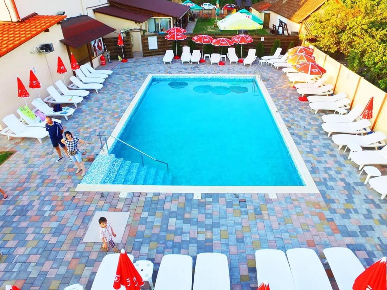Pensiunea Casa Iorgovanul Urseni Mosnita Noua Esterno foto